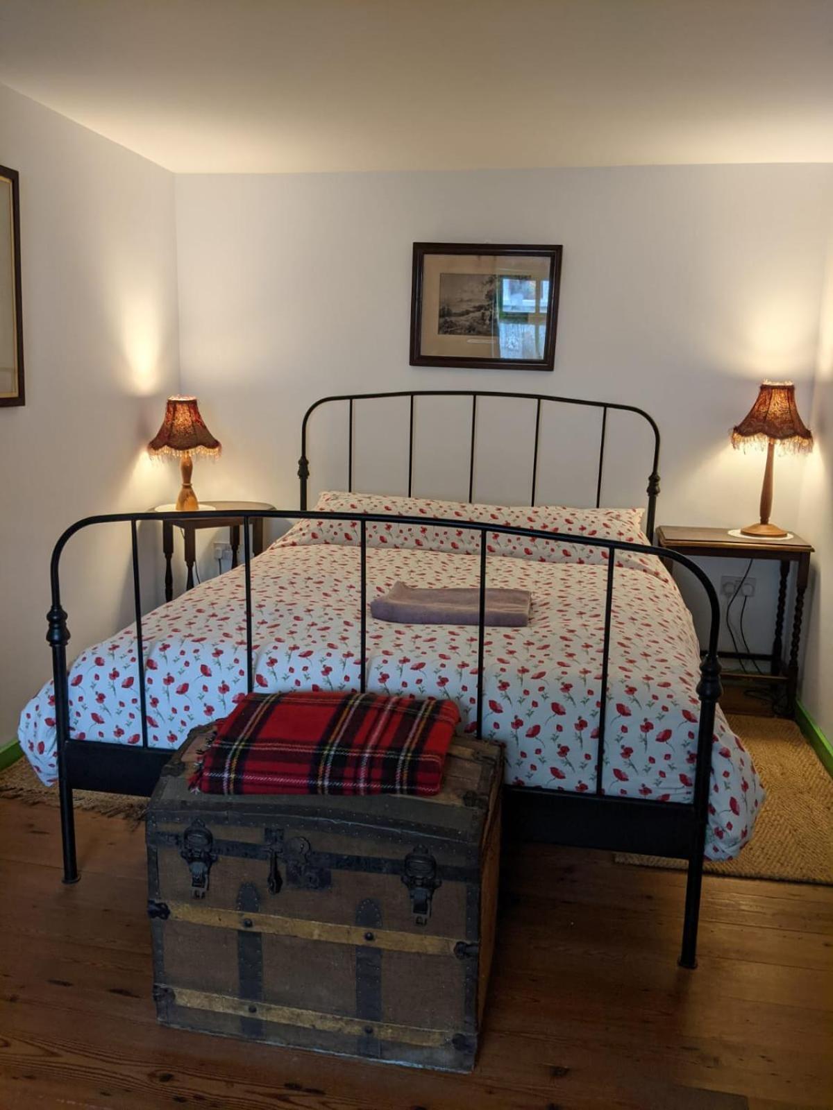 Turrock Cottage Shillelagh ภายนอก รูปภาพ