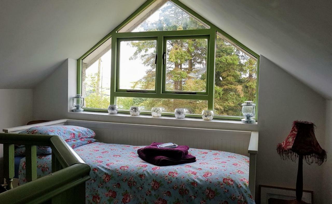 Turrock Cottage Shillelagh ภายนอก รูปภาพ