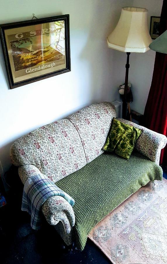 Turrock Cottage Shillelagh ภายนอก รูปภาพ