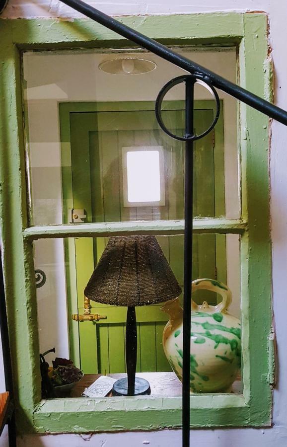 Turrock Cottage Shillelagh ภายนอก รูปภาพ