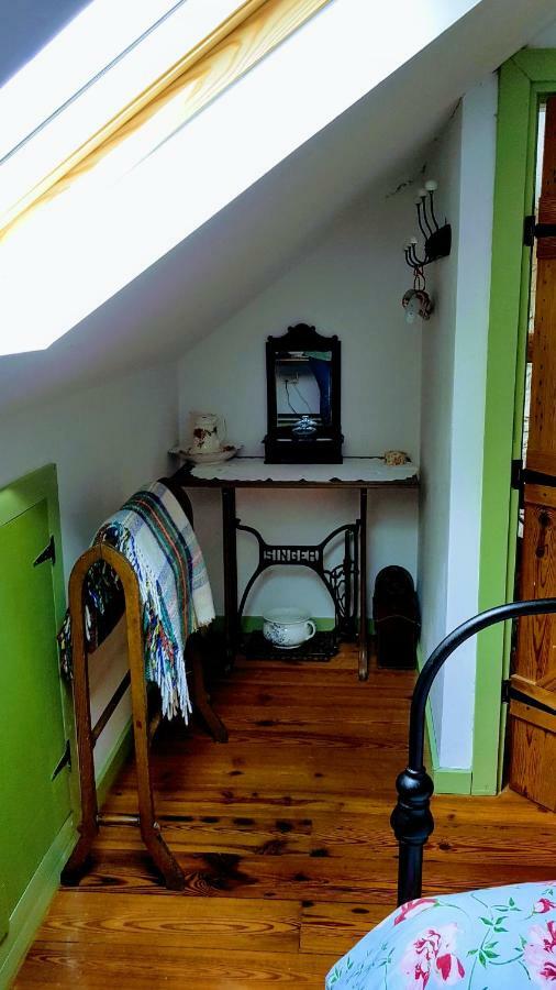 Turrock Cottage Shillelagh ภายนอก รูปภาพ